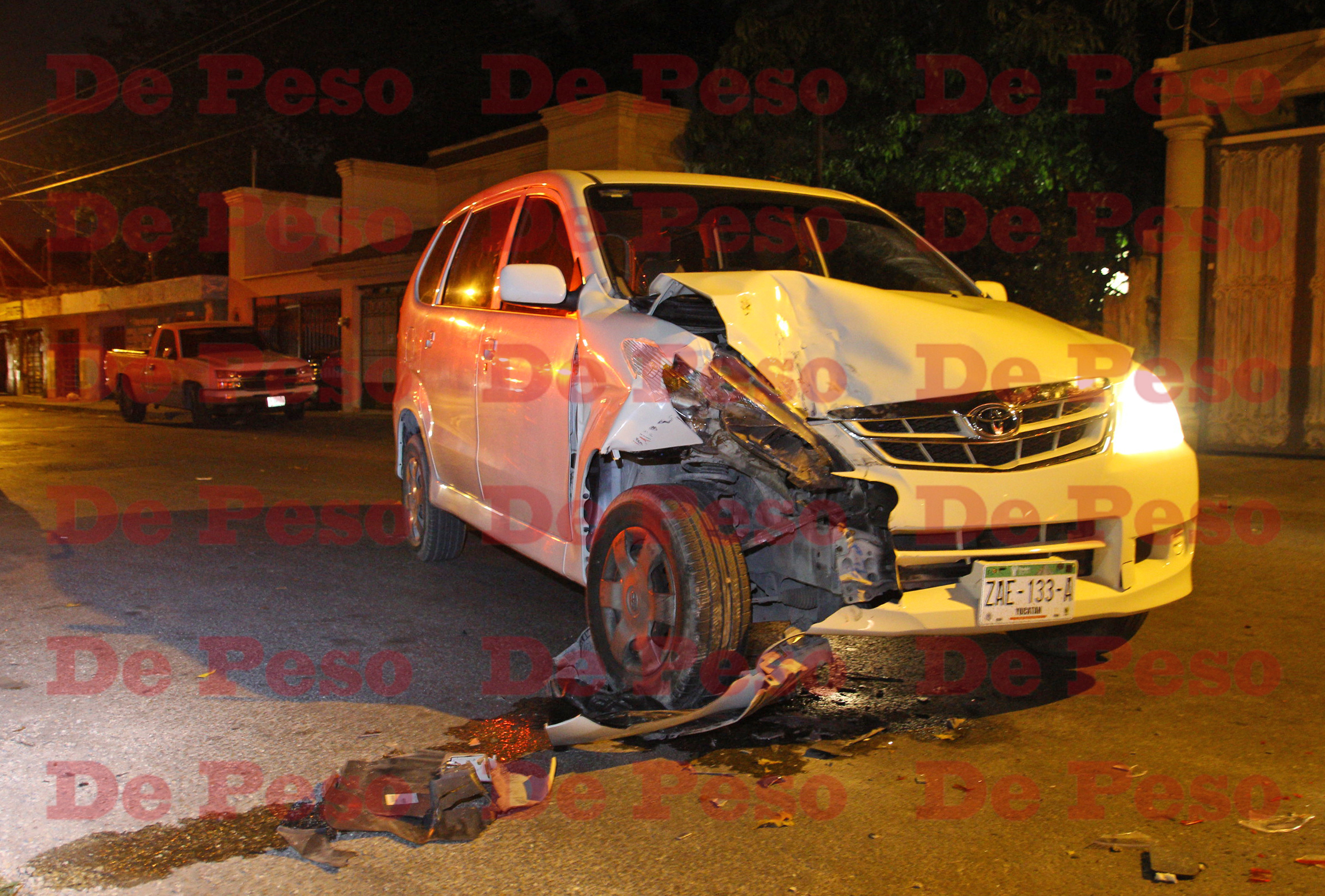 ebrio chocó contra camioneta del FUTV en Mérida