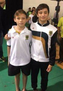 Clavadistas juveniles Joaquin Rosado y Diego Cervera.