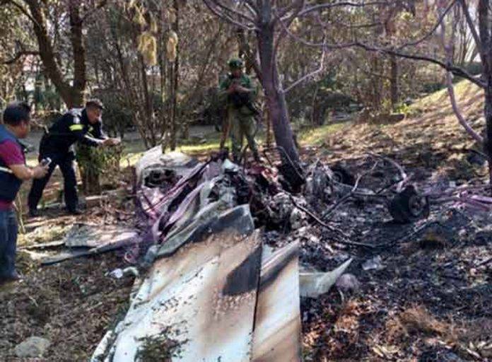 Avionetazo deja saldo de dos personas muertas Avionetazo deja saldo de dos personas muertas