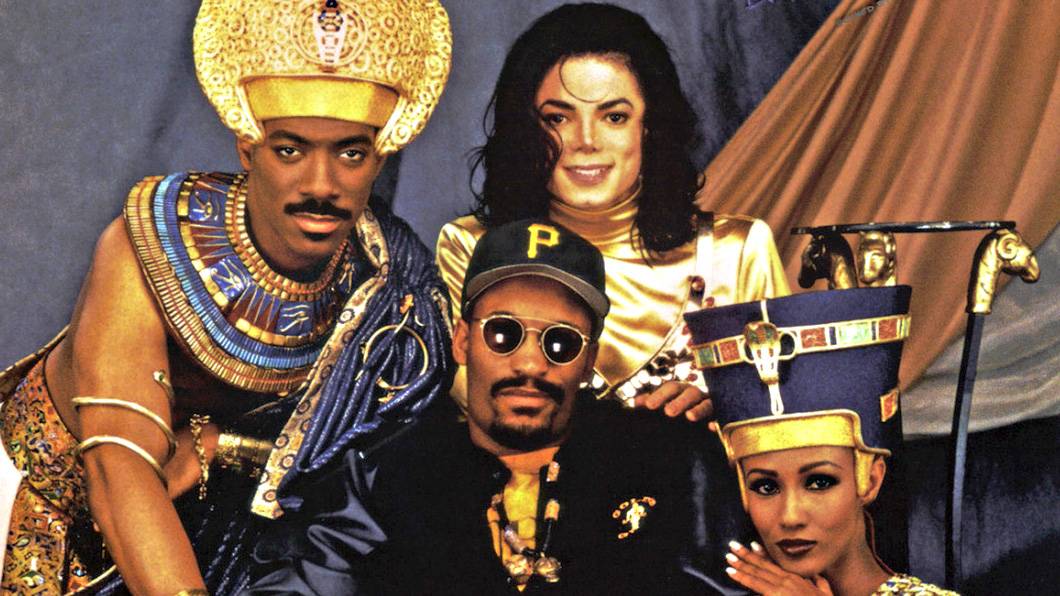 Singleton (centro) junto a Eddie Murphy y Michael Jackson