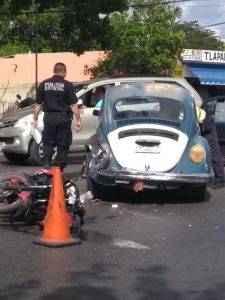 Cobratario se estampa contra un 'volcho''