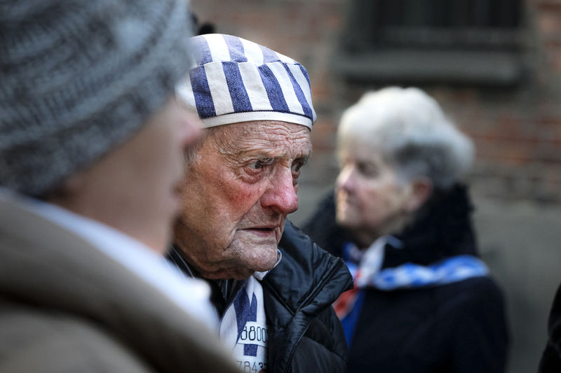 Un sobreviviente del campo de Auschwitz presente este lunes en el 75 aniversario de la liberación de ese terrible lugar