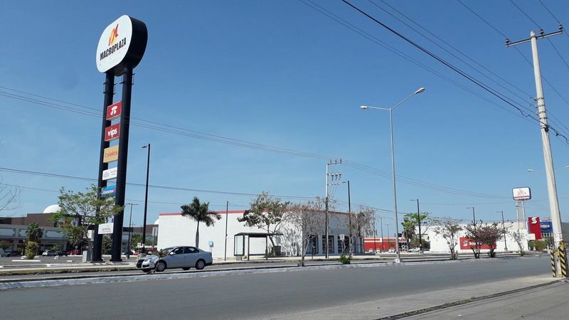 Vista frontal. hoy en día